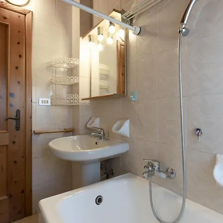 Apartment Mansarda Della Zia By Interhome